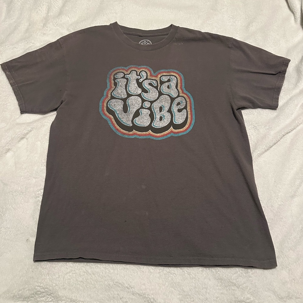 Vintage style tshirt size large